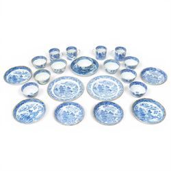 Collection of 18th/19th century willow pattern tea wares, with gilt borders