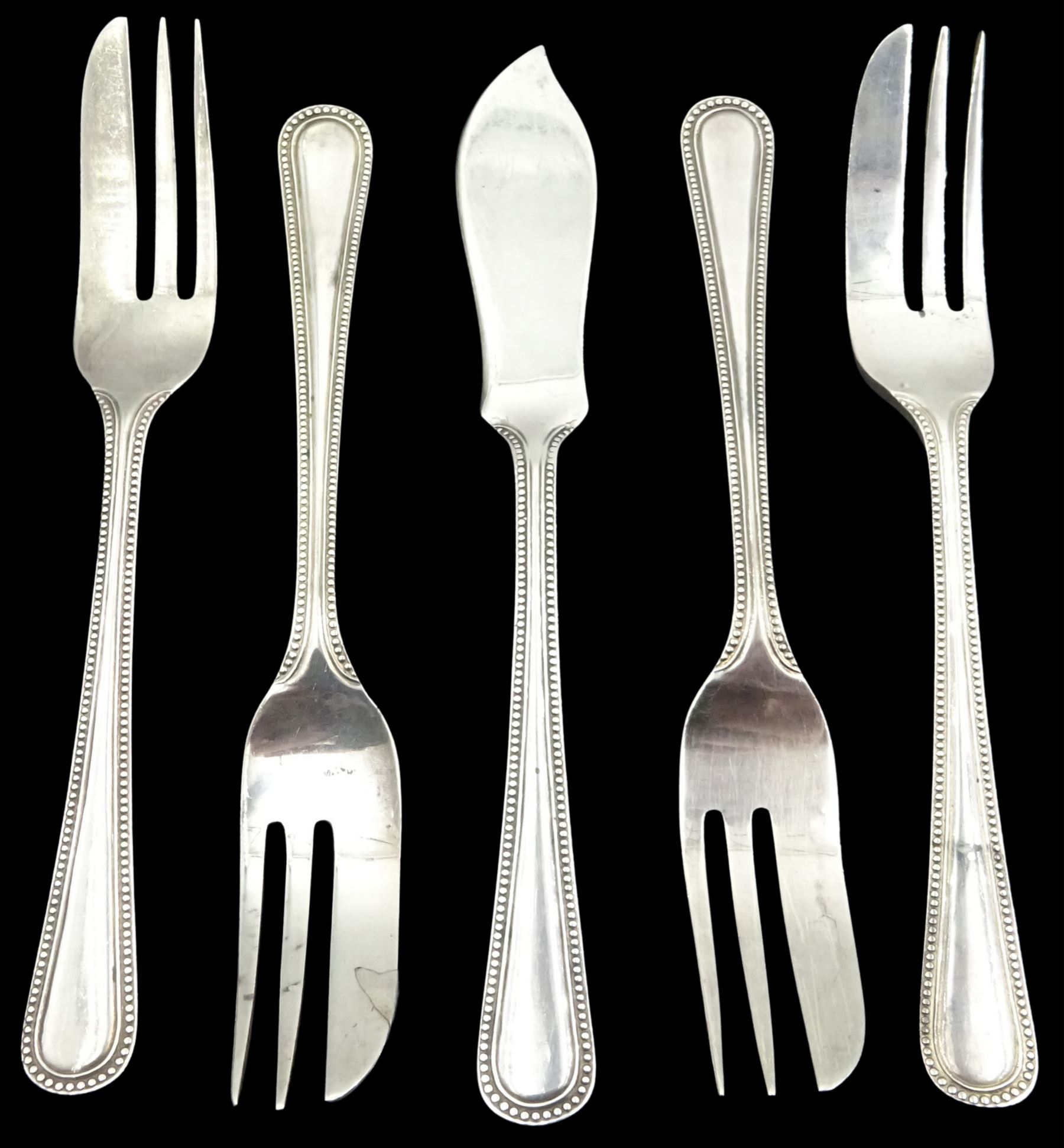 Modern silver Bead Edge pattern canteen, for six place settings, comprising dinner forks, dinner