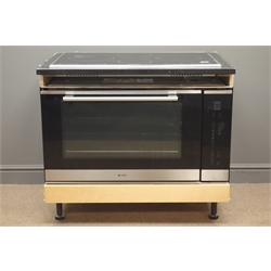  Caple oven with De Dietrich induction hob DTI108XE11  