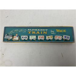 1950s boxed Wade Alphabet Train (a/f)
