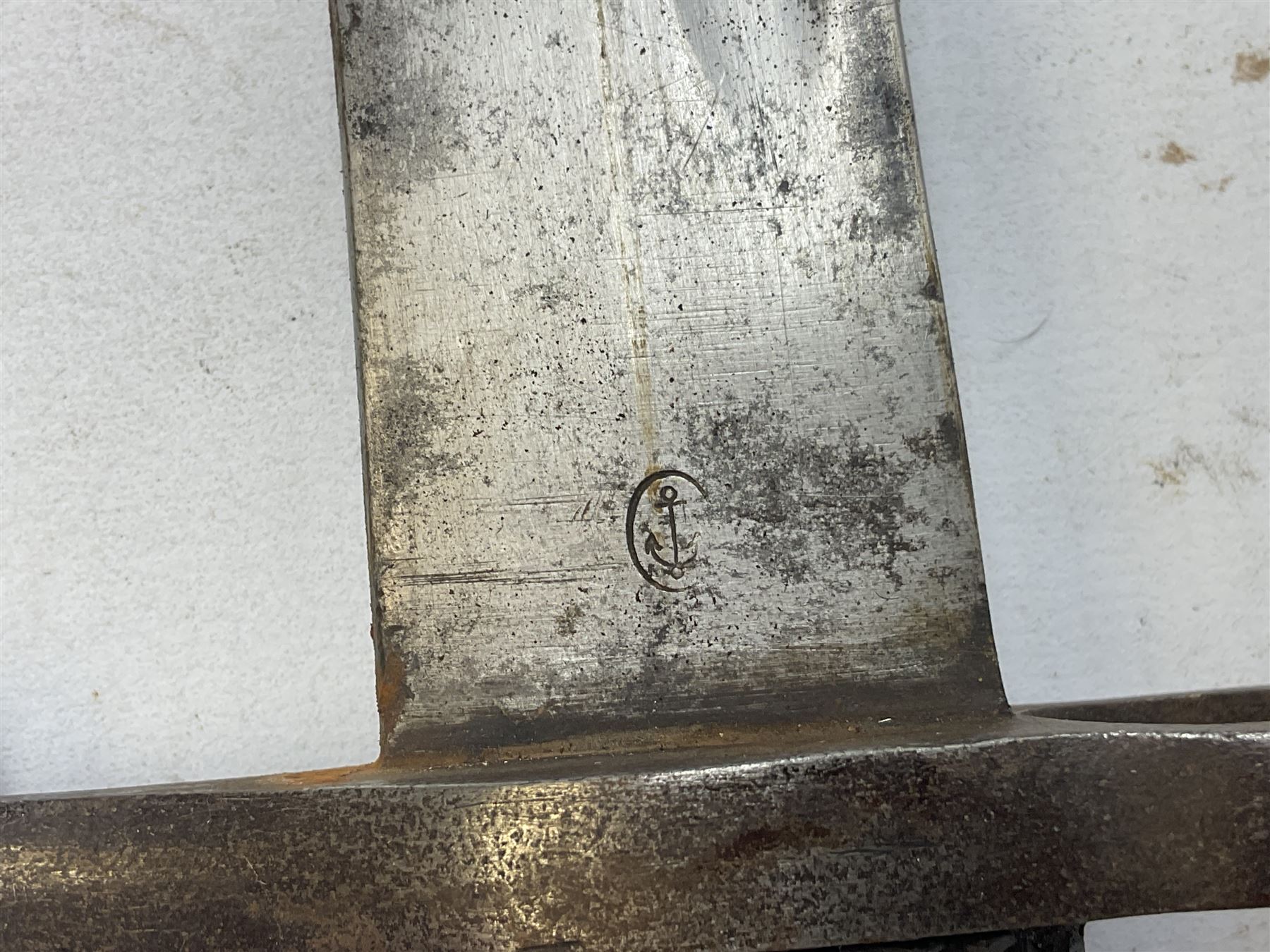 19th century Bayonet with 58cm fullered Yataghan shaped blade, stamped with anchor mark, with leather scabbard