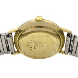Baume 14ct gold gentleman's automatic 25 jewels wristwatch, back case No. 22-312, hallmarked, on gilt expanding bracelet