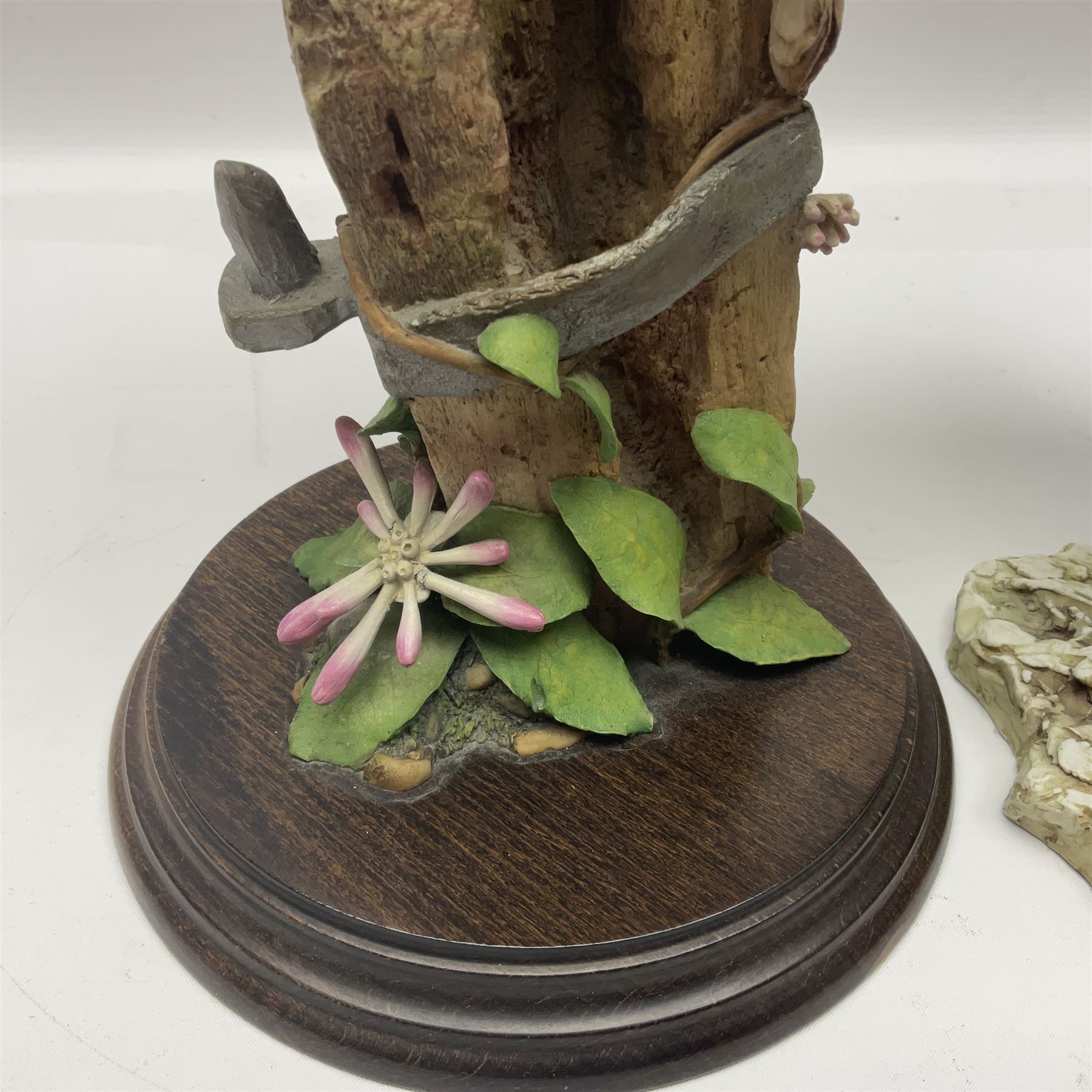 Border Fine Arts figure Barn Owl in Flight B1532, boxed with certificate, together with Country Artists figure Tawny Owl with Honeysuckle CA441, tallest H31.5cm