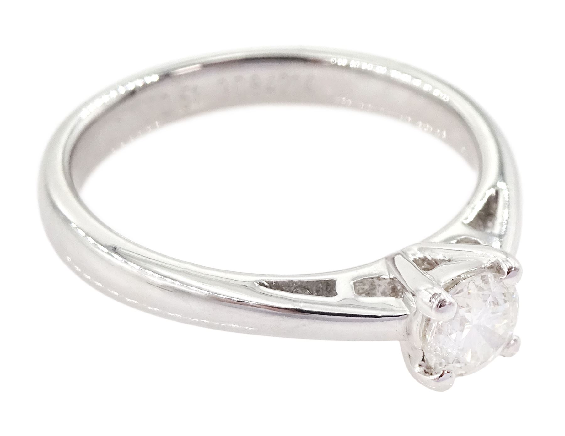 18ct white gold diamond ring, single stone round brilliant cut diamond of approx 0.30 carat, in a four claw setting, hallmarked