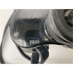 Pair of WW2 Bausch & Lomb U.S. Navy 7 x 50 binoculars, Mk.1 Model 2, impressed BU Ships No.80975 1941, serial no.OY6585, with neck strap