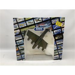 Franklin Mint Collection Armour - B11B636 1:48 scale model of a B17 bomber 'Give it to Uncle', boxed 