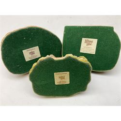 Twenty six Lilliput Lane models from the British and English Collections to include 'Ostlers Keep', 'Holme Dyke', 'Dovetails', 'Victoria cottage' etc, all boxed with deeds