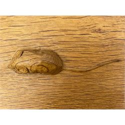 'Mouseman' tooled oak trinket box, rectangular form with lid carved with mouse signature, by Robert Thompson of Kilburn 