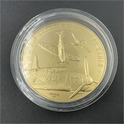 Group Captain Sir Douglas Bader gold spitfire commemorative, 9ct gold medallion mounted with a model of a Spitfire made from aluminium from AB910, gross weight 62 grams, cased with certificate