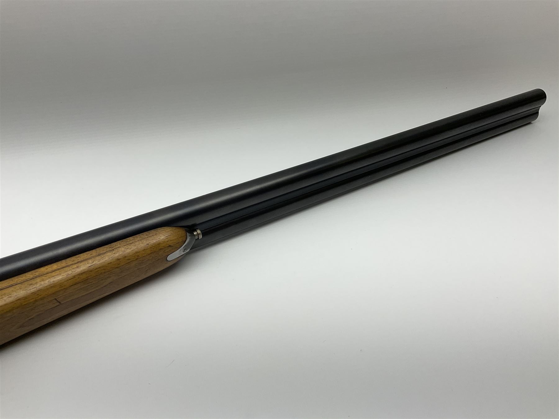 Spanish Master 12-bore side-by-side double barrel boxlock ejector sporting gun, 70.5cm barrels, pale walnut stock with chequered grip and plain fore-end and thumb safety, serial no.130828, L113cm SHOTGUN CERTIFICATE REQUIRED