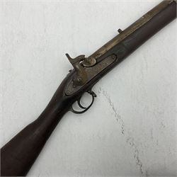 20th century Indian percussion military musket, approximately 20-bore, the 96.5cm barrel with three bands, the steel lock-plate marked 1862 Enfield, walnut full stock with brass fittings and under barrel ramrod channel L140.5cm overall