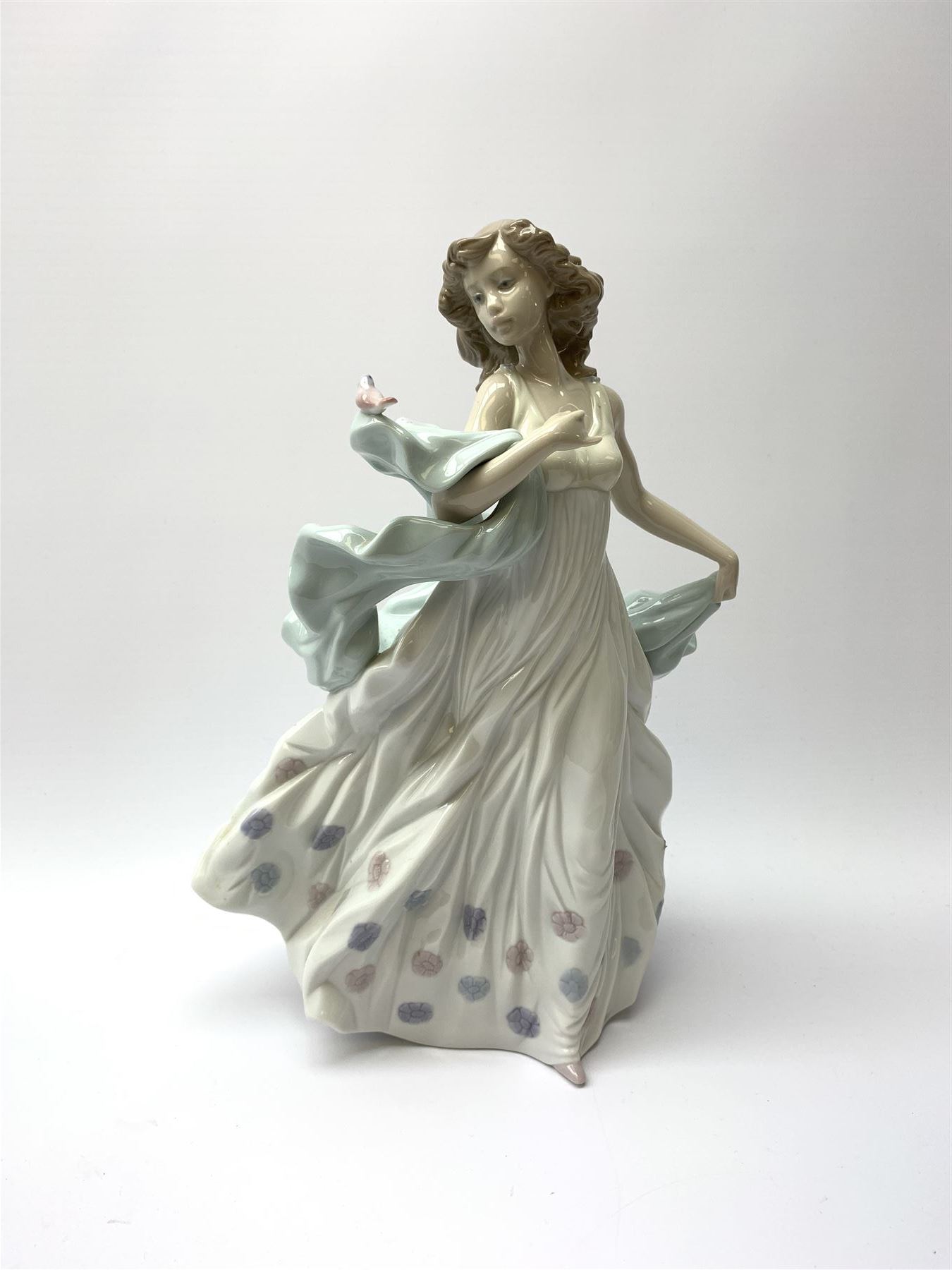 A Lladro figure, Summer Serenade 6193