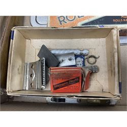 Collection of various razors and smoking items to include Ronson brass table lighter, Rolls Razor, Seigneur case with lighter, etc