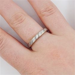 18ct white gold diamond chip full eternity ring, hallmarked
