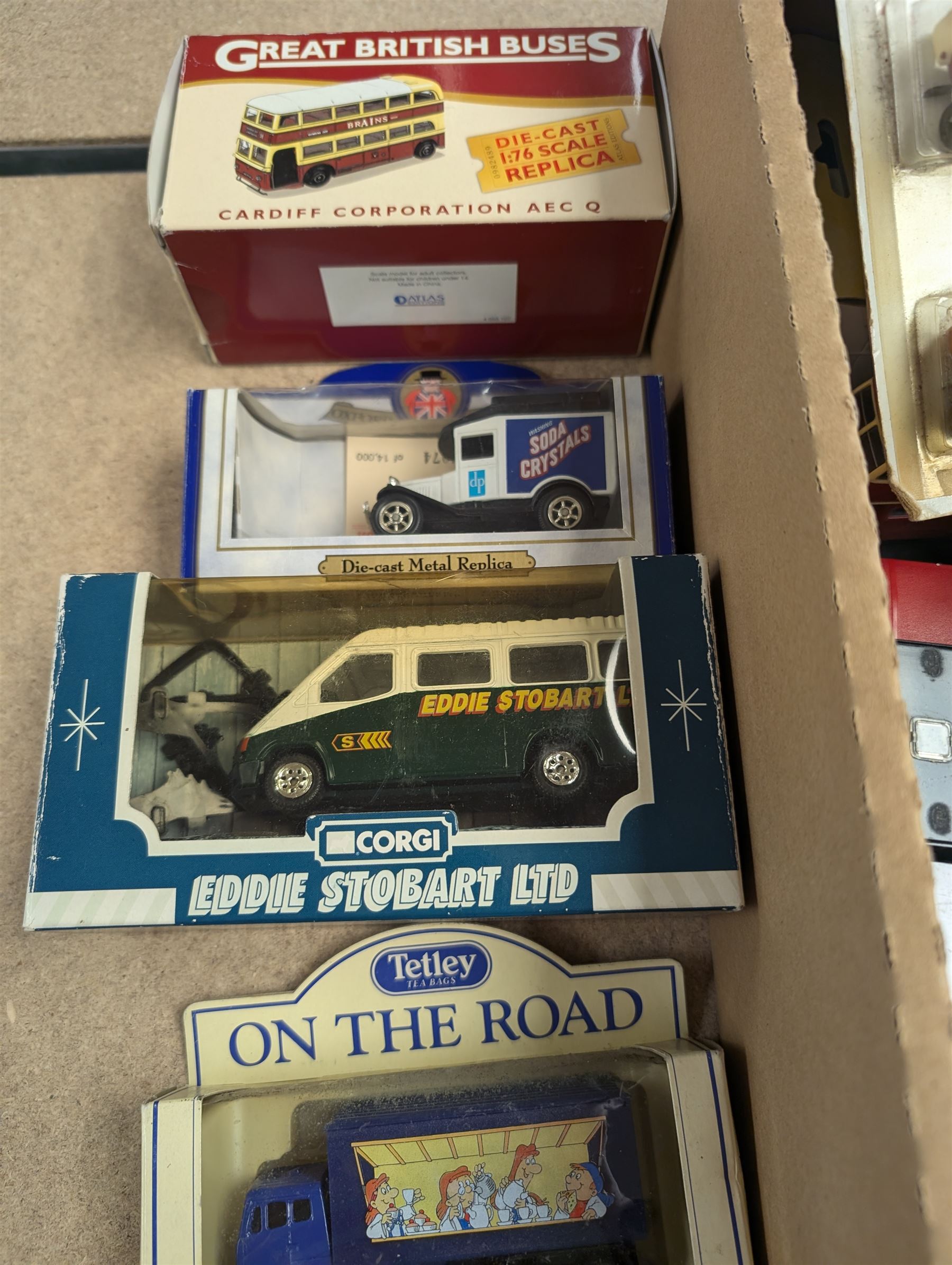 Collection of diecast model vehicles, including Great British Buses, Corgi, Lledo and Oxford examples
