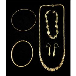 9ct gold jewellery including cross link bracelet, necklace, two bangles and a pair of pendant earrings, all hallmarked or tested