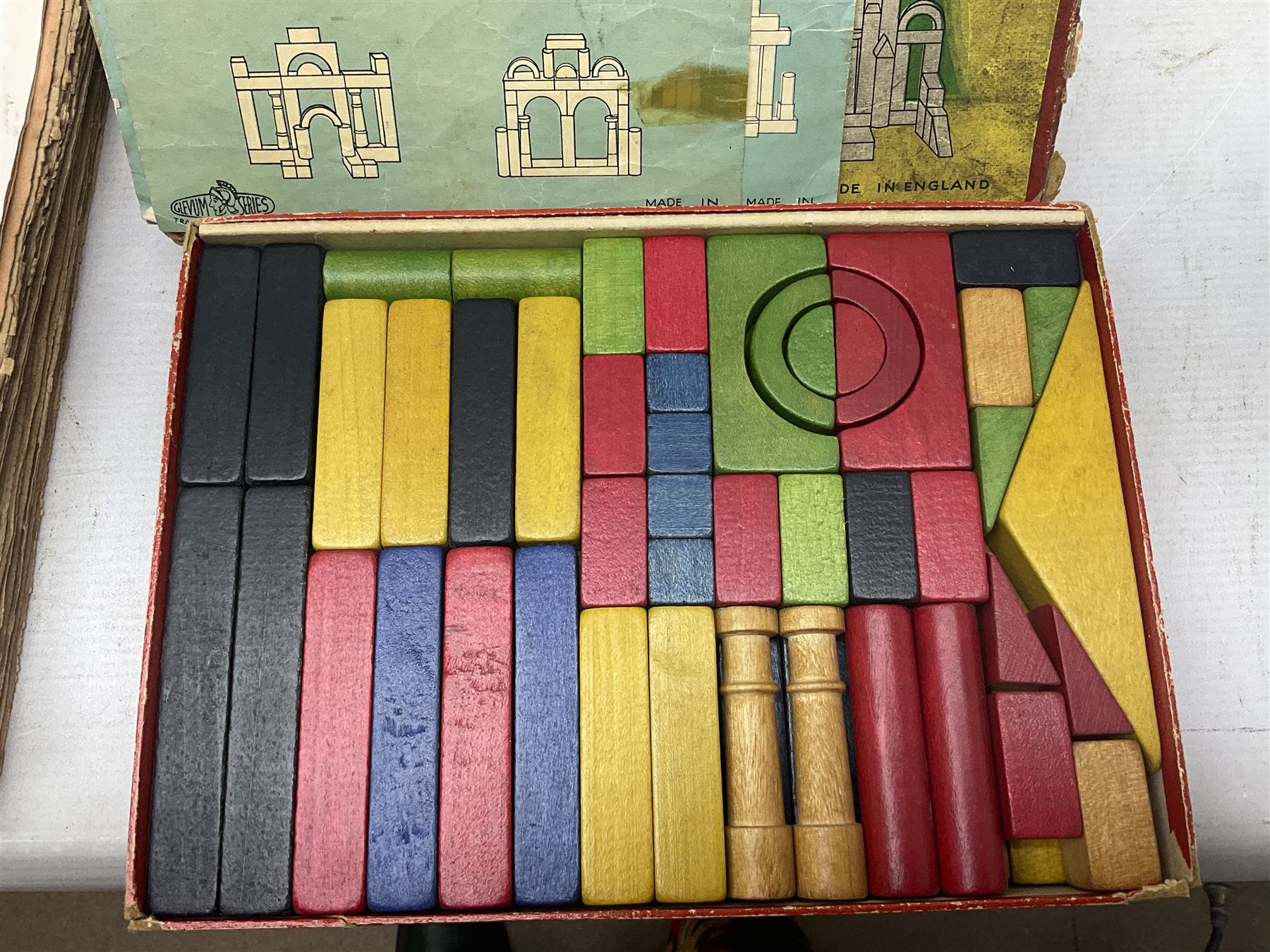 1930s Glevum Series boxed set of 'Coloured and Polished Building Bricks' with instructions; and quantity of 19th century and later children's books including The Fairy-Land of Science by Arabella B. Buckley. 1879; The Wonder Gift Book for Children 1933; The Greyfriars Holiday Annual 1938; The Willie Waddle Book 1933; twelve editions of School Boys Own Library 1937/8; Rainbow Annual 1952 etc