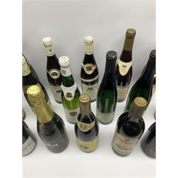 Mixed alcohol including Tiffany sparkling British wine 75cl, 8.5%vol, Les Brillesoleil de Julien Damoy Cotes Du Roussillon 70cl, Pieroth Blu 1991 Qualitatswein Nahe 750ml, 9.5%vol etc, various contents and proofs, 21 bottles