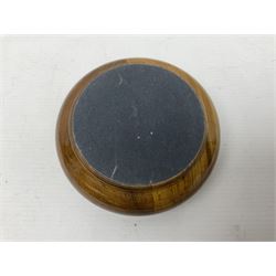 Polished wooden box, with a brown agate slice to the lid, H5cm, D12cm