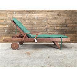 Technique hardwood garden lounger