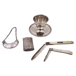 Group of silver, to include modern egg cup, of circular form and gardrooned border, hallmarked James Dixon & Sons Ltd, Sheffield 1970, Victorian vesta case, with engraved cartouche and foliate decoration, hallmarked Birmingham 1891, maker's mark indistinct, a Georgian 'Sherry' decanter label, hallmarks worn and indistinct and  two mother of pearl handled fruit knives with hallmarked silver blades