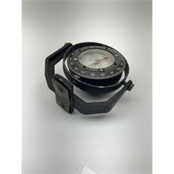 Silva Sweden small boat compass with black crackled gimbal mount L13cm overall