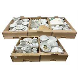 Large quantity of Porcelana Real Brasil White Blossom pattern tea and dinner wares, to include dinner plates, tea cups and saucers, salt and pepper pots, tureens, pie dishes coffee pots, place mats, spoons and glasses, etc, in five boxes 