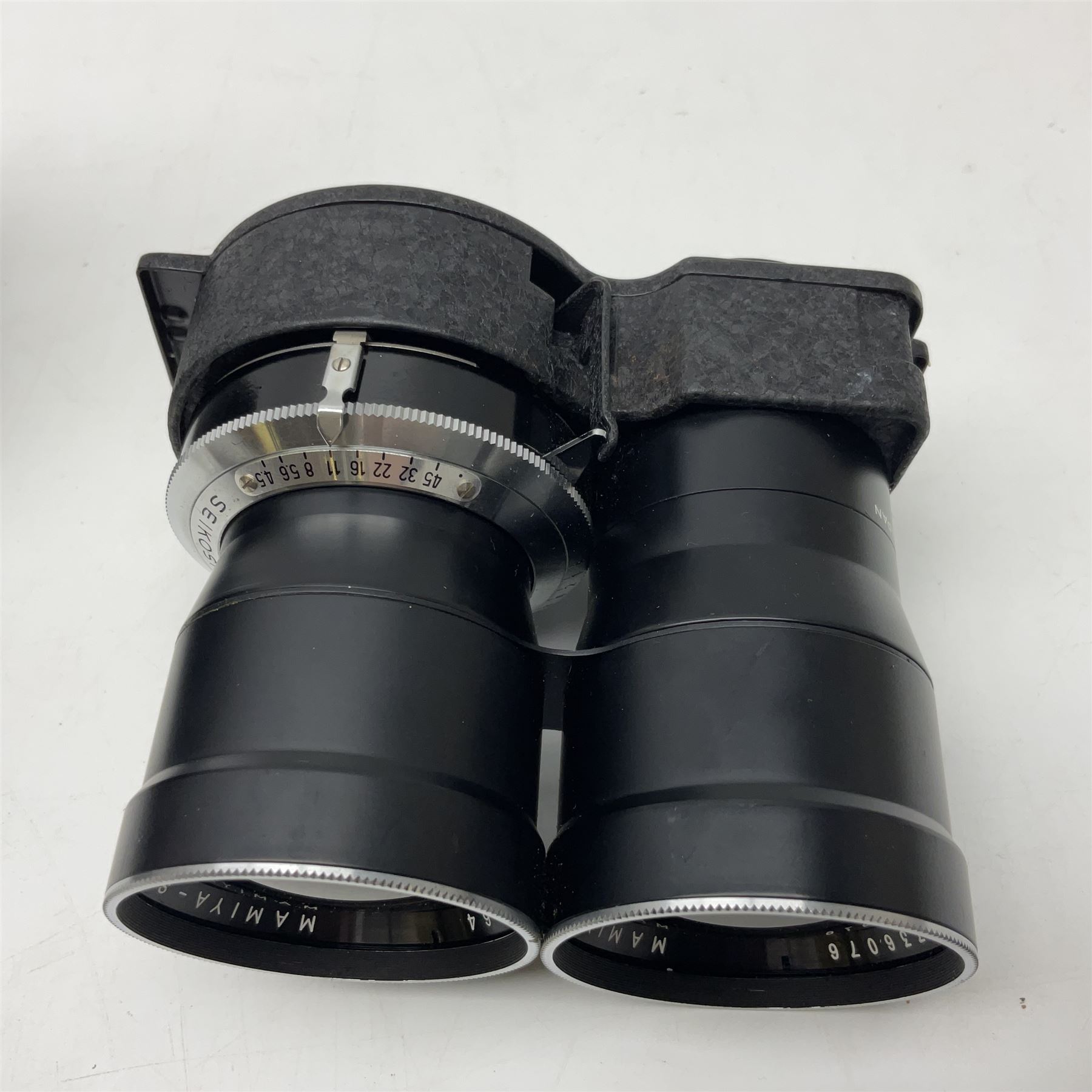 Mamiyaflex C3 TLR camera body, serial no. 2399634, with 'Mamiya Sekor 1:4.5 f=18cm' lens, serial no. 690864 and 736076