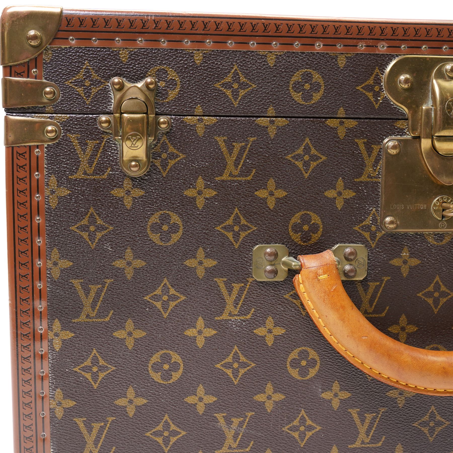 Mid-20th century Louis Vuitton monogram cabin trunk,  monogram canvas with lozine trim and brass mounts, single front leather handle with lock stamped Louis Vuitton with matching key code 1080701, the interior fitted with original webbing straps and lift-out tray, circa1960s, with original key present
