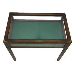 Mahogany bijouterie table-vitrine, glazed with hinged panel, on square supports with brass fittings and key