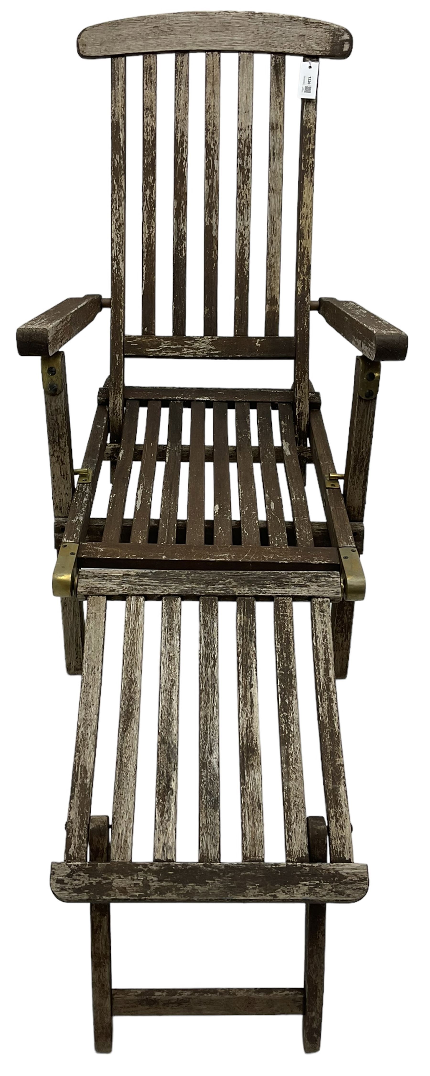 Hardwood framed folding garden steamer chair with fold-out foot rest 