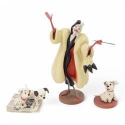 Disney Classics Collection 101 Dalmatians figures, comprising Anita Daarling, Go Get Him T...