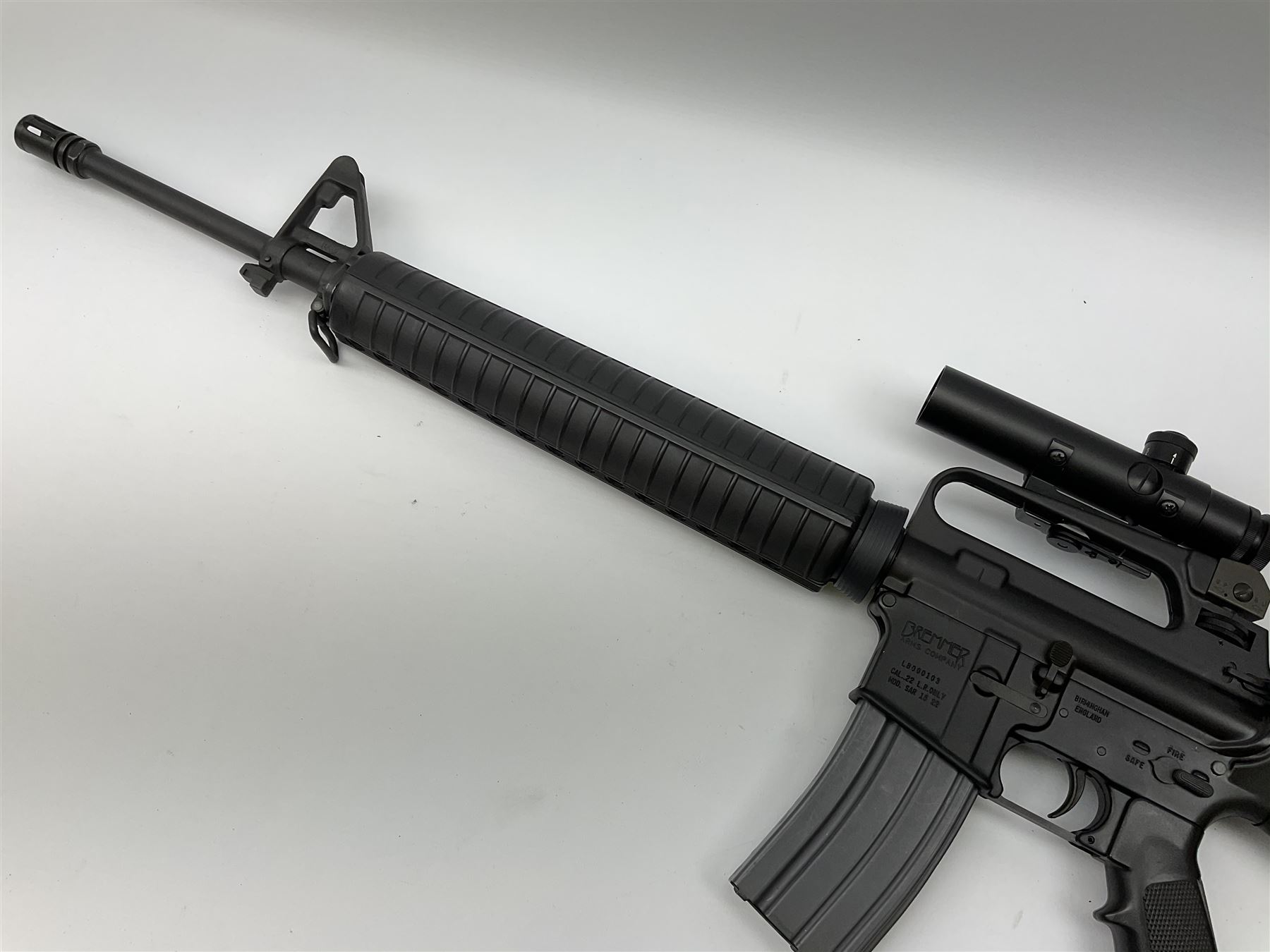 Parker Hale (Bremmer) SAR 15 .22 cal.LR semi-automatic LB000103 rifle with extra magazine and photocopied paperwork, serial no.8448587, L100.5cm overall SECTION 1 FIREARMS CERTIFICATE REQUIRED
