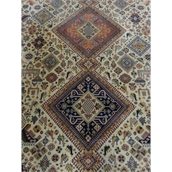  Turkish style beige ground rug, 366cm x 275cm  