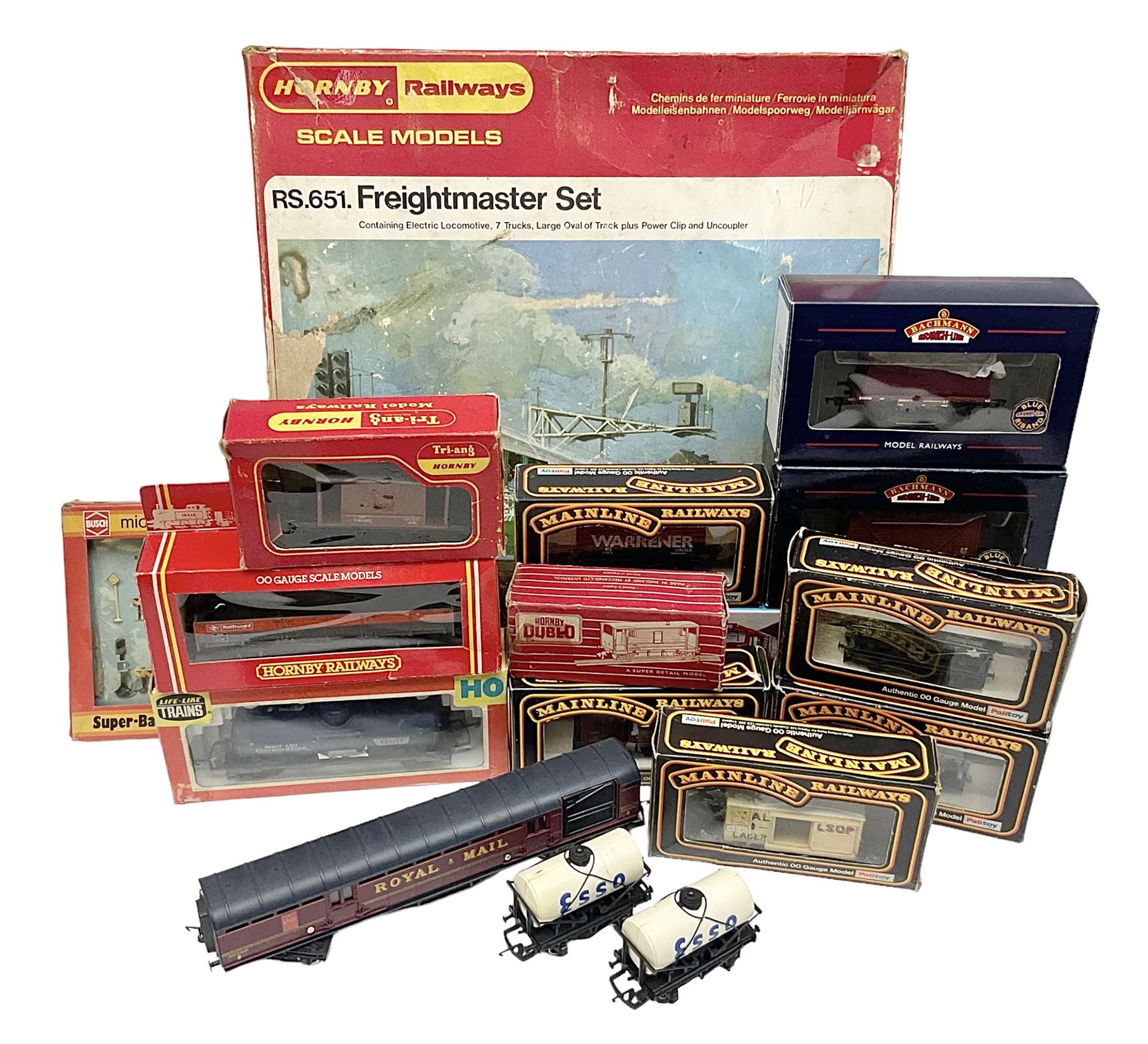 Hornby '00' gauge - RS.651 Freightmaster Set with Class 31 Diesel (Brush Type 2) A1A-A1A locomotive, seven wagons and track; boxed; together with fifteen various makers wagons and Busch Micro Electronic Roadworks Sign Set; predominantly boxed