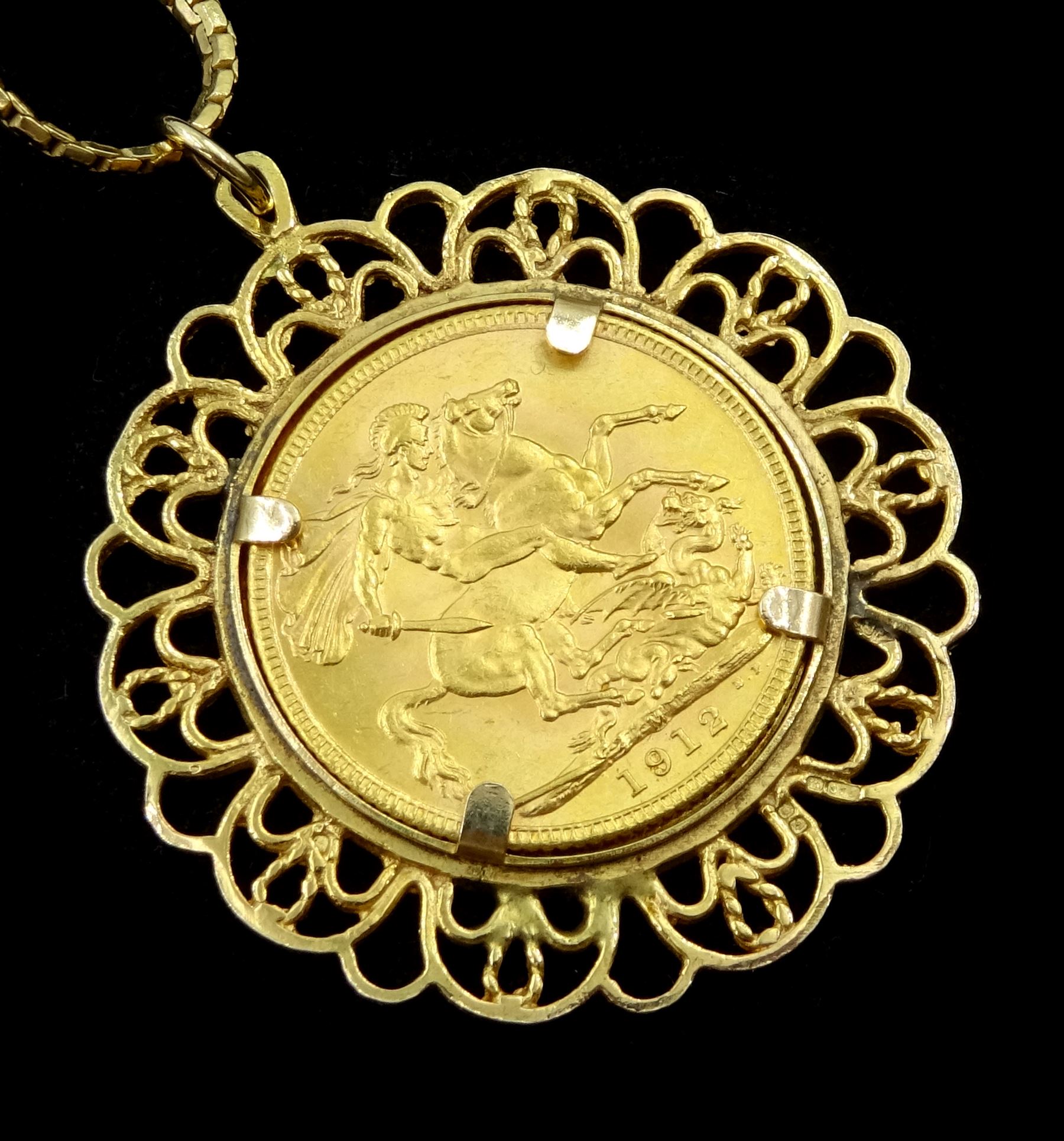 King George V 1912 gold full sovereign coin, loose mounted in 9ct gold pendant, on 9ct gold necklace chain