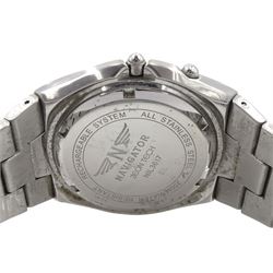 Navigator Zeon Tech 100m rechargeable system stainless steel bracelet wristwatch, No. NIL3617 and two Solsuno Zeon Tech stainless steel bracelet wristwatches (3)