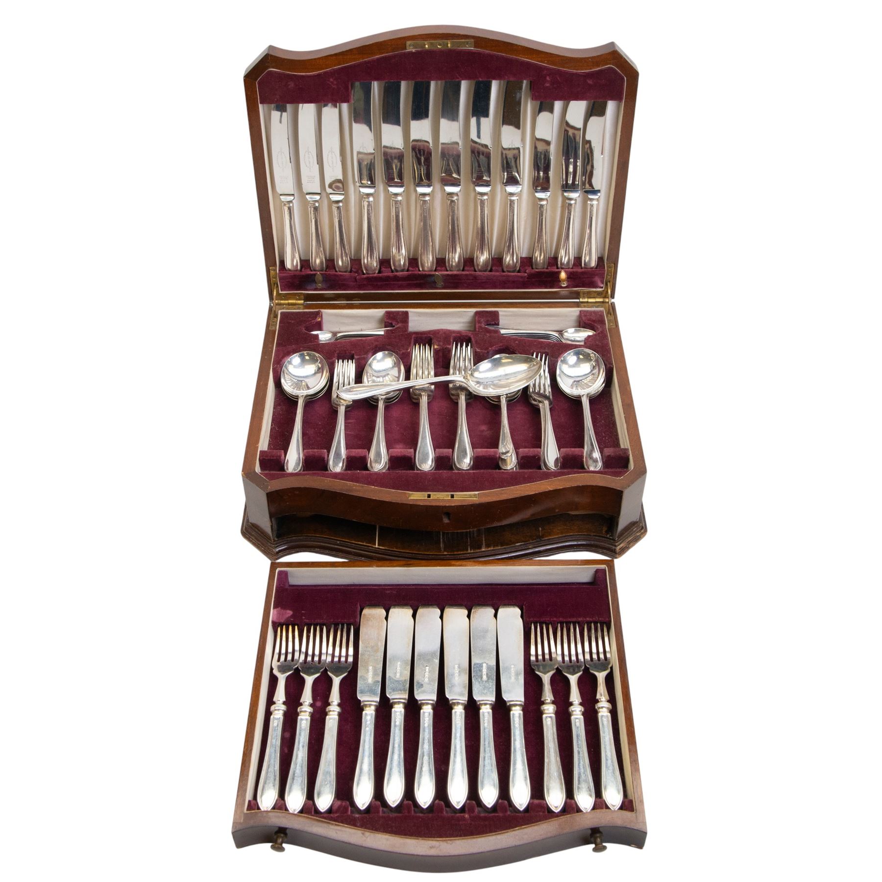 Mid 20th century silver canteen of Sandringham pattern cutlery for six place settings, comprising table spoons, table forks, silver handled table knives with stainless steel blades, dessert spoons, dessert forks, silver handled dessert knives with stainless steel blades, teaspoons, coffee spoons, silver handled fish knives and fish forks with silver blades, hallmarked Viner's Ltd, Sheffield 1955, contained in a wooden canteen with single drawer