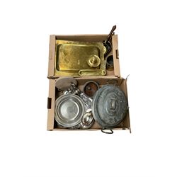 Collection of metal ware, including Wellbank`s boilerette bain marie, brass tray, silver plate etc 
