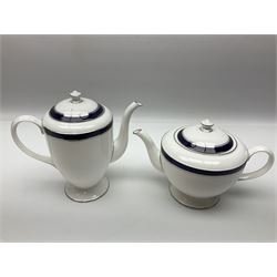 Royal Worcester Howard pattern tea and coffee service for six, comprising coffee pot, teapot, teacups and saucers and coffee cans and saucers (26)