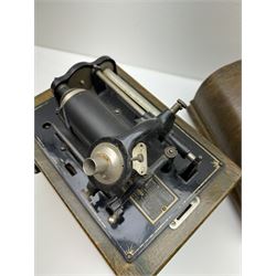 Early 20th century Edison Standard phonograph, with lift-off oak cover, Serial No S160855, brass horn, W25cm
