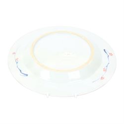 Early 18th century Chinese Imari armorial plate, circa 1720, painted with central arms of Fellowes quartering Coulson, surrounded by a European leaf scroll to the rim and heightened with gilt throughout, D22cm

Cf. Comparable pair of plates:
Lot 253, Benjamin F. Edwards III collection of Chinese Export, Christie's, 20th January 2004

Footnote: Sir John Fellowes was born in 1670, and was director and sub Governor of the South Sea Company. He became a baronet in 1719 and resided at Carshalton in Surrey. It is believed that this service would have been ordered in around 1719 or 1720

