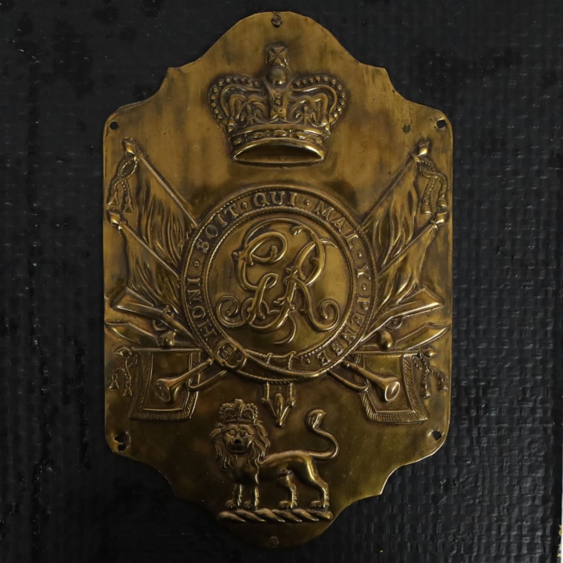British circa 1800 stovepipe shako plate, other rank, mounted upon a wooden plaque, shako H15cm