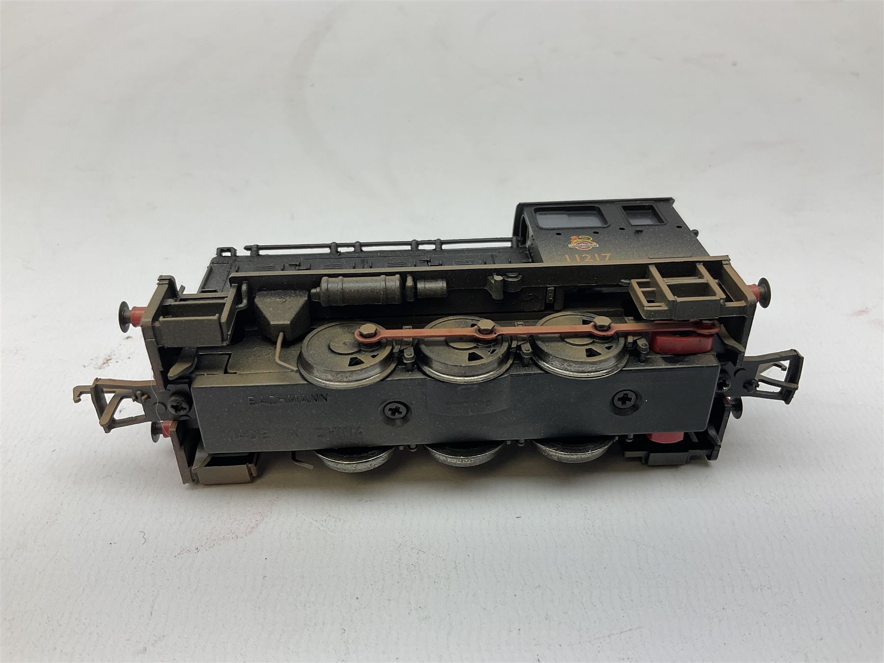 Bachmann Branch-Line '00' gauge - Class 08 Diesel Shunter locomotive no. D3336, Class 20 Diesel locomotive no. D8000, Class 04 Diesel Shunter locomotive no. 11217 and Class 08 Diesel Shunter locomotive no. 13029 (4)