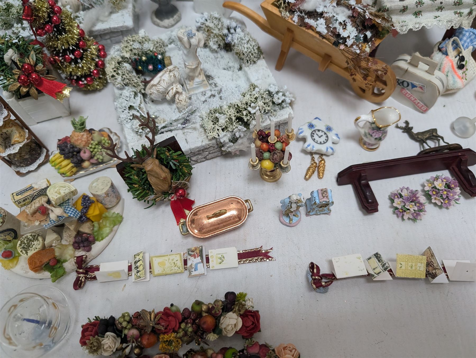 Dolls house conservatory and garden accessories, including sofa and chairs, trees, plants, paintings, Christmas decorations, etc 