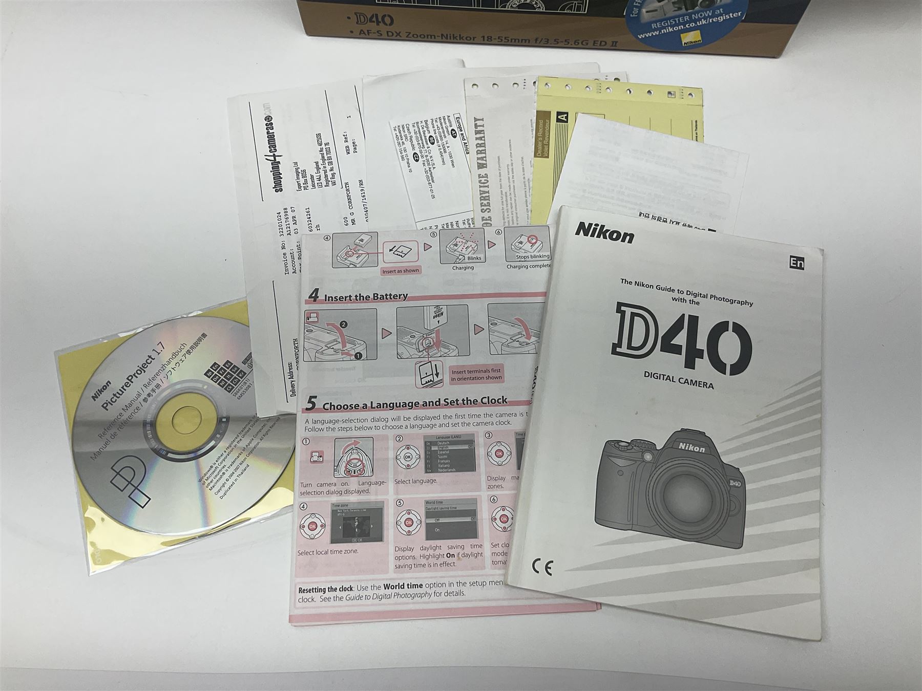 Nikon D40 camera body, serial no 742750, with Nikon 'AF-S Nikkor ED 18-55mm 1:3.5-5.6GII' lens, and case