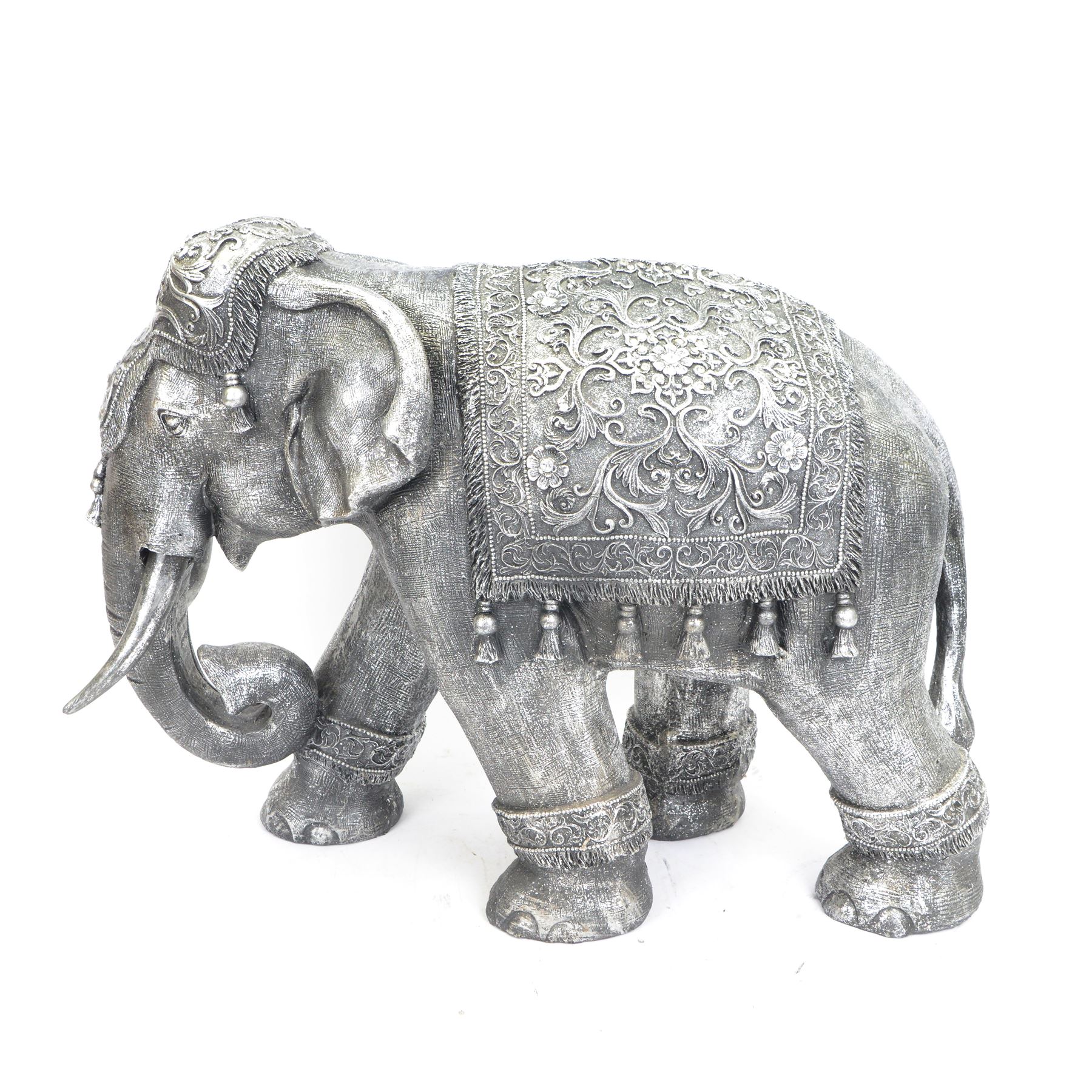 Composite figure of an indian elephant, with a silvered finish, H60cm, L80cm