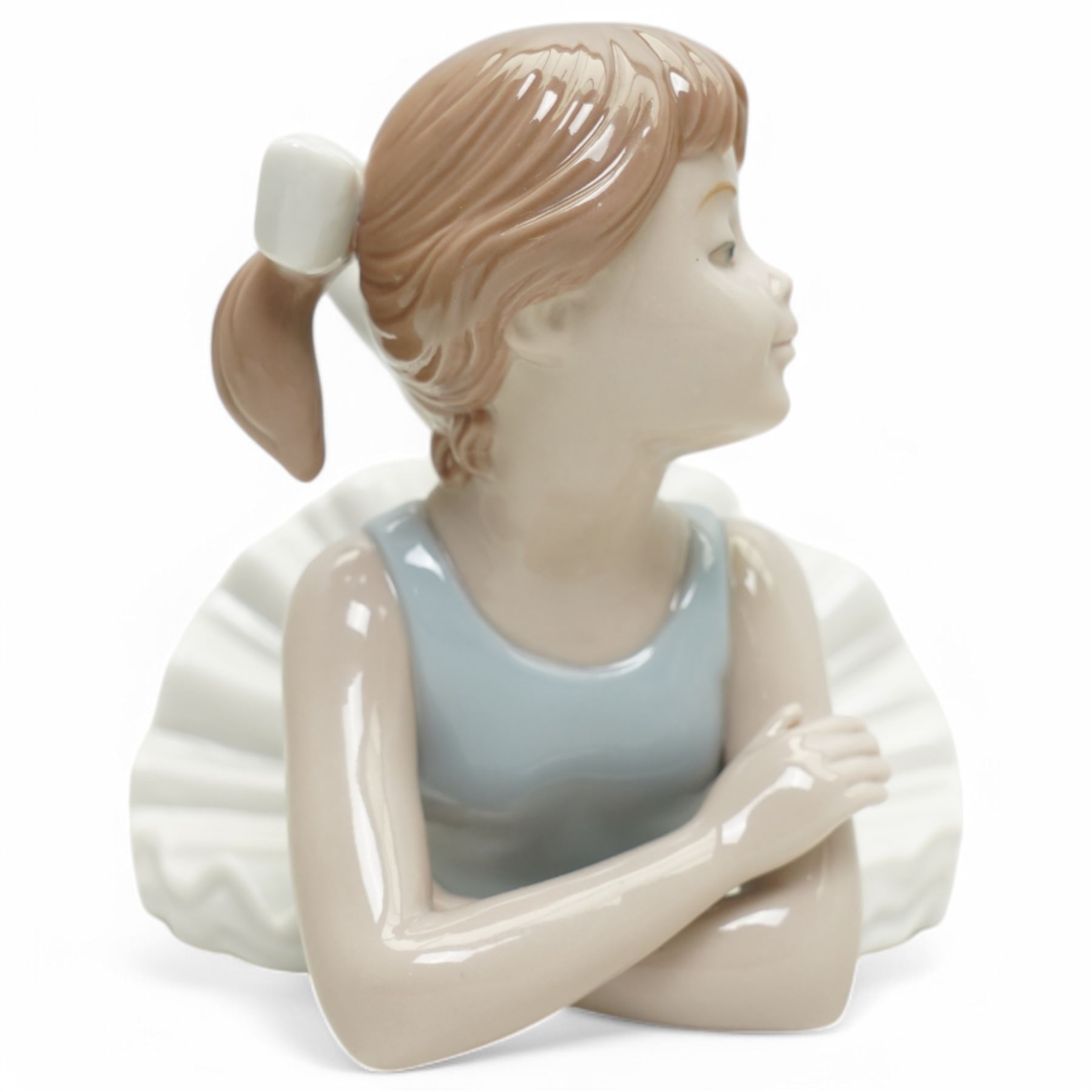 Two Lladro figures, comprising First Melodies 6475 and Happy Anniversary 8292, with one Nadal ballerina, all boxed, tallest H31cm excluding base (3)