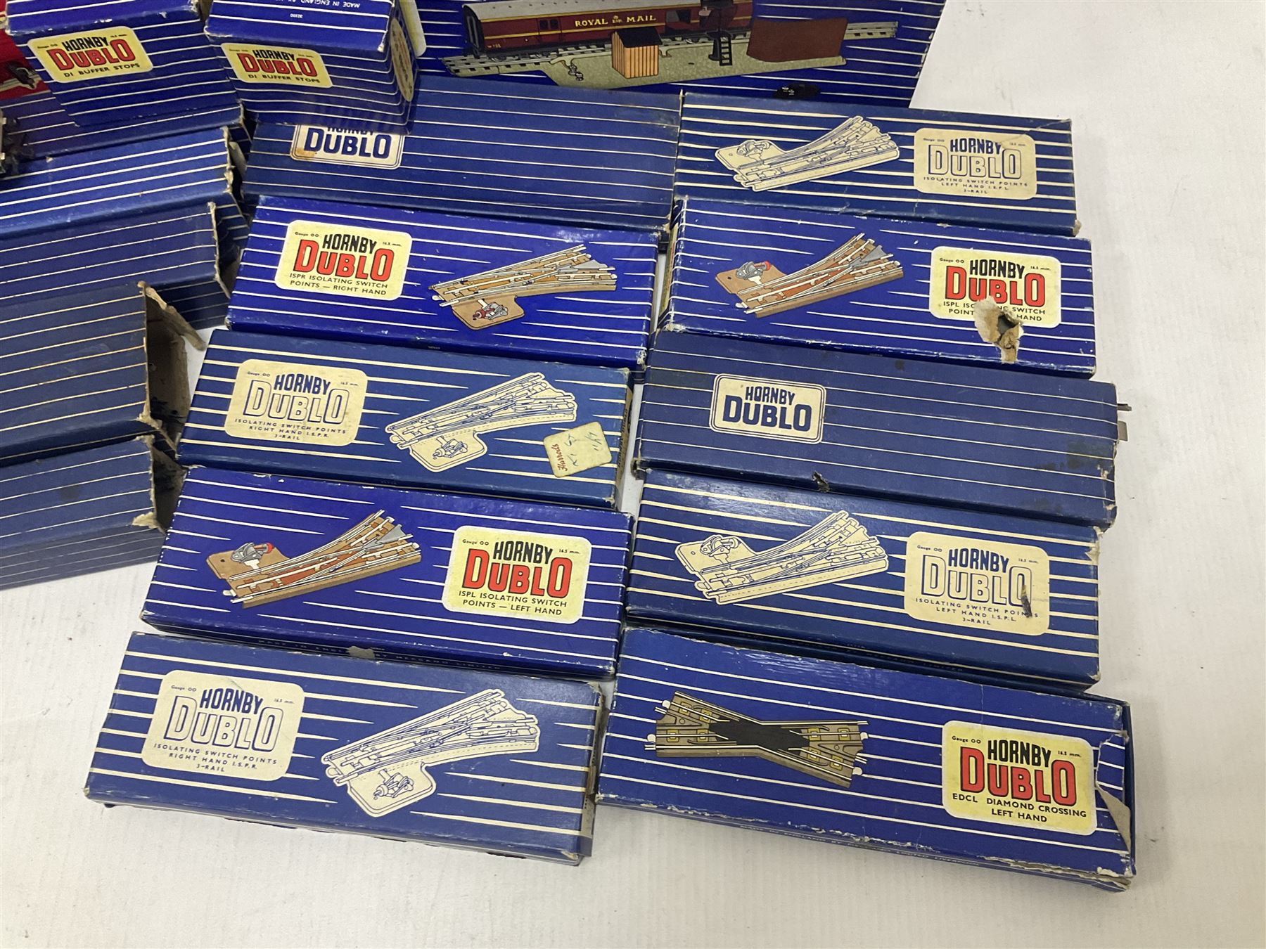 Hornby Dublo - 4620 Breakdown Crane; TPO Mail Van Set; D1 Level Crossing; Pullman cars and goods vans; with a large quantity of track to include straight and curved track, switch points and buffer stops; boxed and loose