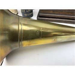 Edison Gem wind up phonograph, serial number 255655, with horn and eight cylinders, H21cm